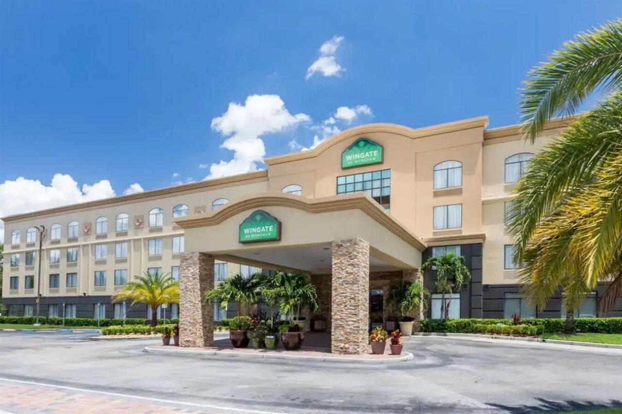 Wingate By Wyndham, Universal Studios - Free Theme Park Shuttle Орландо Екстериор снимка
